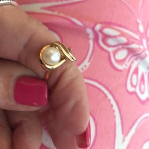 6mm Akoya pearl ring 14ky